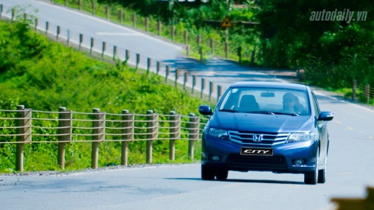 HondaCity_Exterior-3-copy-529x297.jpg