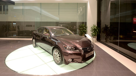 Lexus-17.jpg