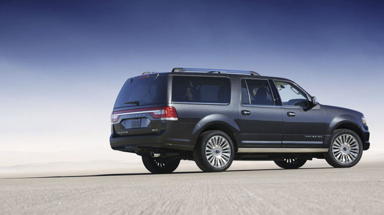 lincoln-navigator-2015-lo-dien%20(3).jpg