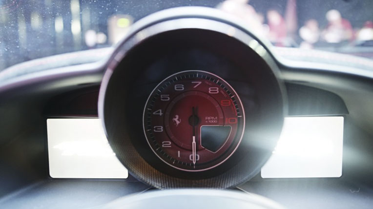 Ferrari-458-Speciale-Sepang-dials-850x566.jpg