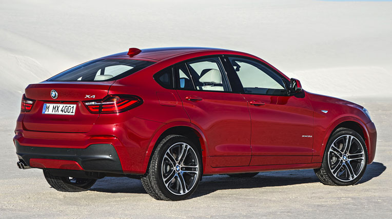 bmw-x4-vs-porsche-macan%20(4).jpg