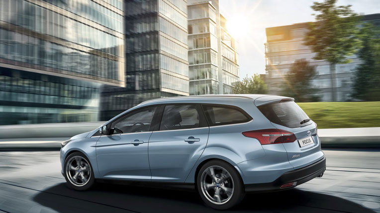 ford-focus-2014%20(7).jpg