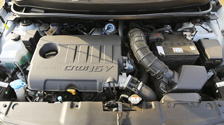 Tin Honda CRV : Honda City và Hyundai Verna tính năng ngang ngửa 4