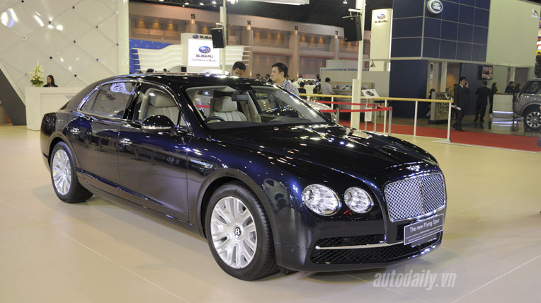 Bentley-New-Flying-Spur-Bangkok-Motor-Show-2014 (10).jpg