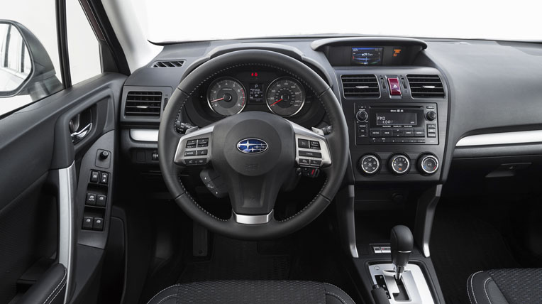 2014-Subaru-Forester-20XT-cockpit.jpg