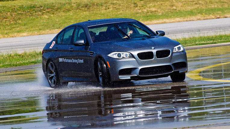 BMW-Performance-driving-school.jpg