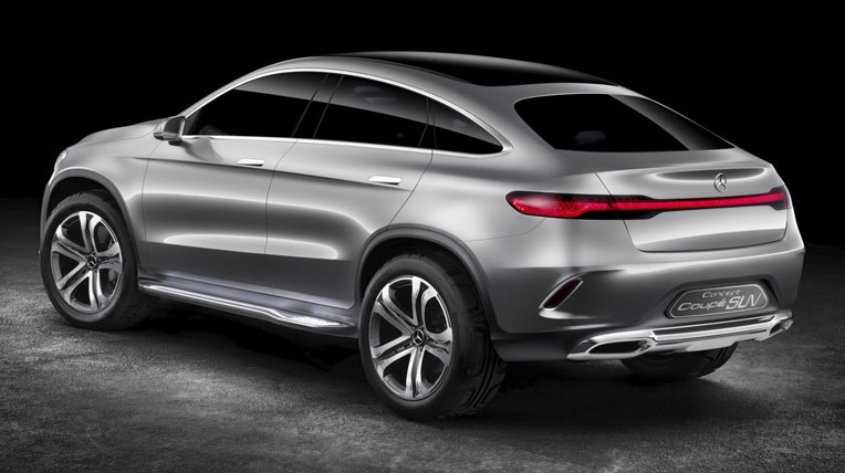 Mercedes-Concept-vs-BMW-X6%20(6).jpg