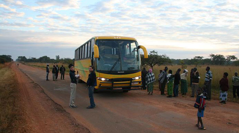 autodaily-bus-africa-(2).jpg
