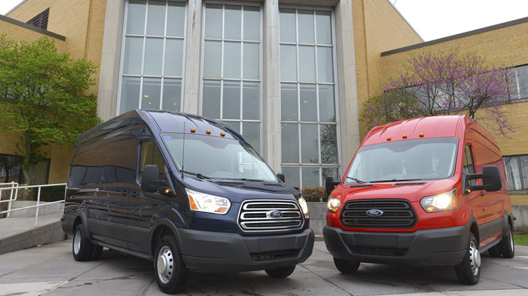 Ford bắt đầu sản xuất Transit Van 2015