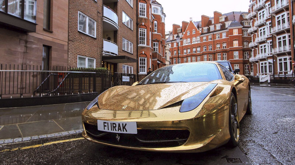 Ferrari 458 Spider mạ chrome vàng dạo phố