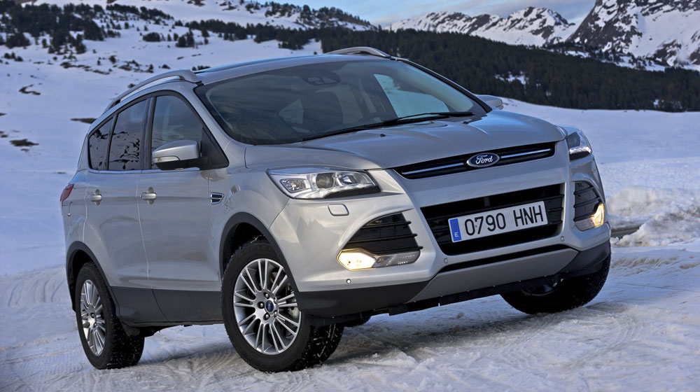 Ford-Kuga%5B4%5D.jpg