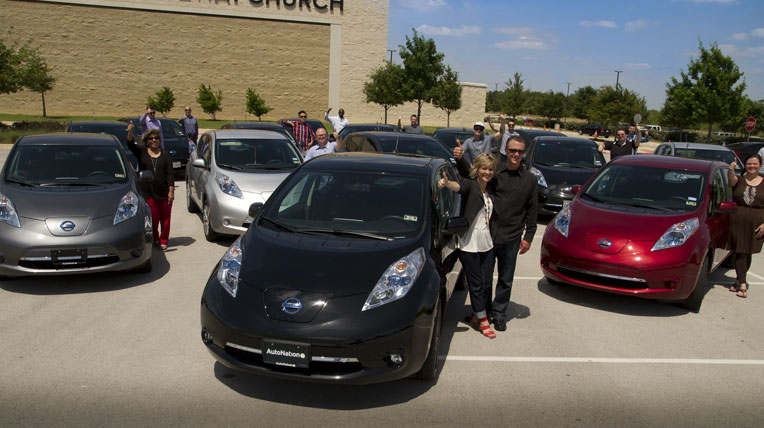 Nissan-Leaf-9%5B2%5D.jpg