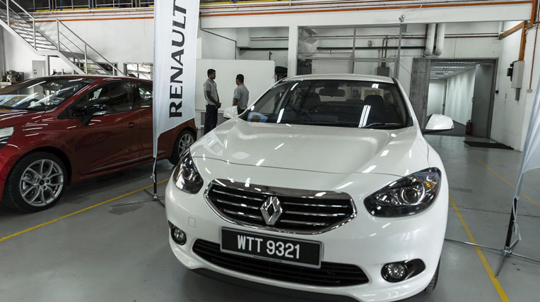 Renault lắp ráp Fluence tại Malaysia