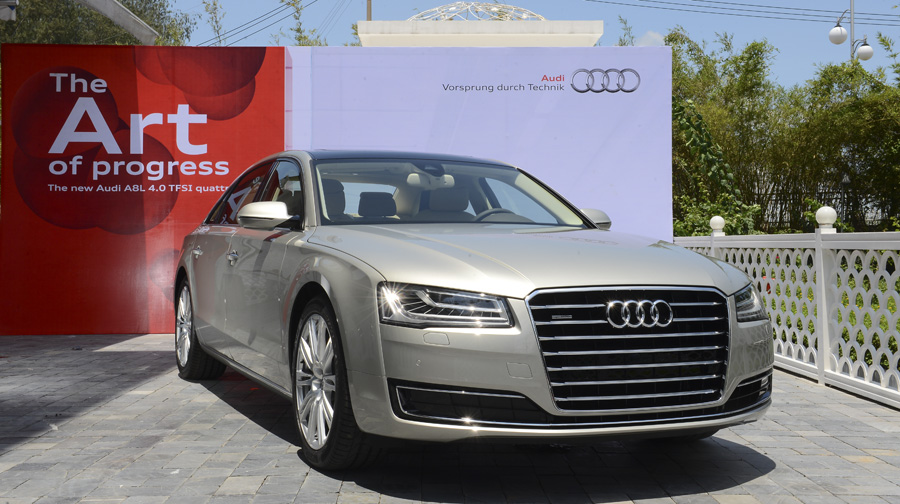 audi-a8l-2014.jpg