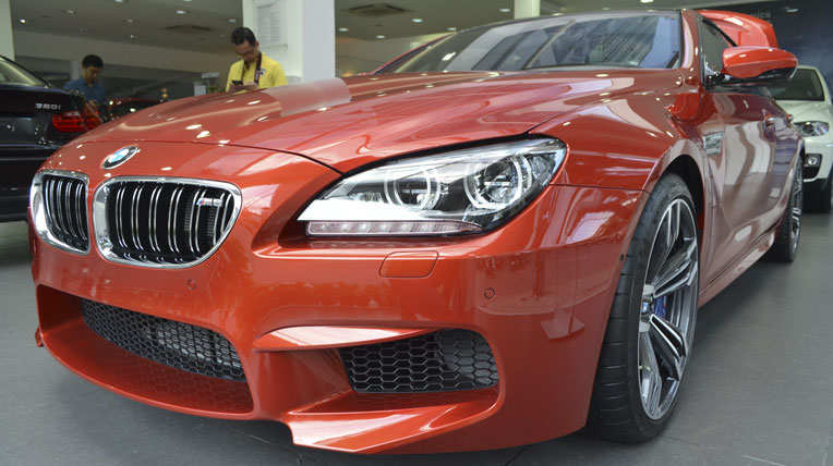 BMW M6 Gran Coupe chính hãng đầu tiên giá 6,198 tỷ đồng