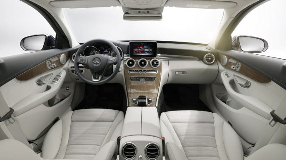 mercedes-c-class-2015%20(6).jpg