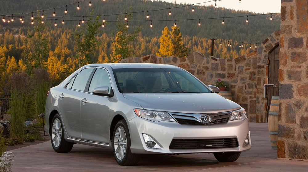 Toyota-Camry_2012.jpg