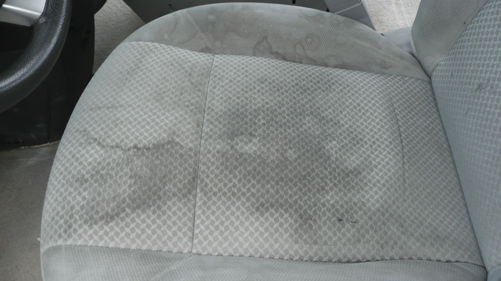 car-stain-44420.jpg