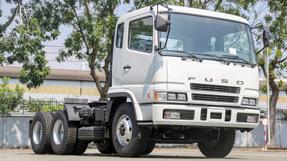 fuso-tractor%20(1).jpg