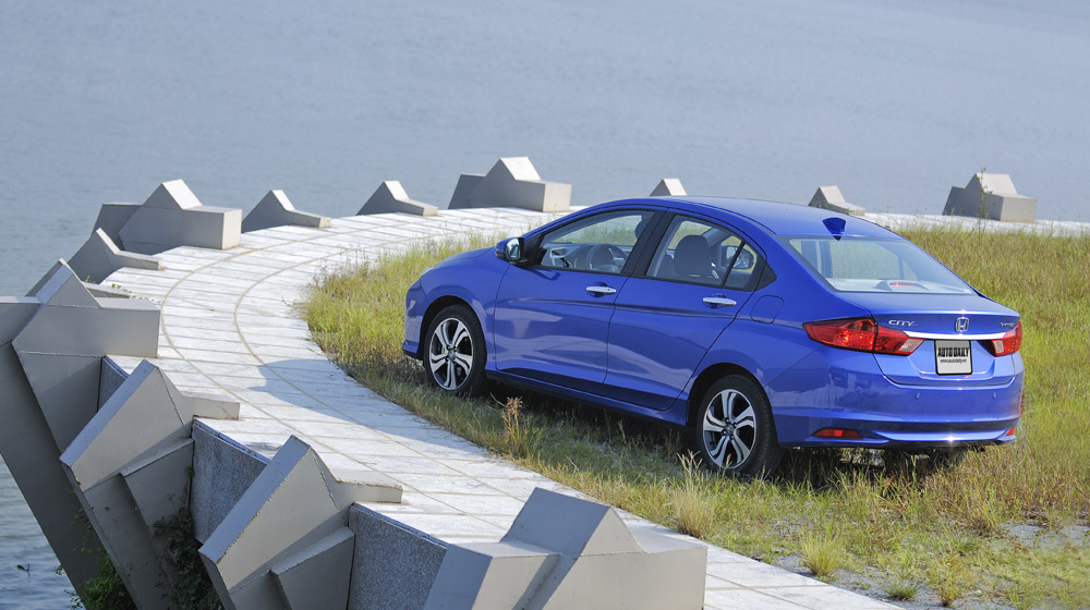 honda-city-2014%20(14).jpg