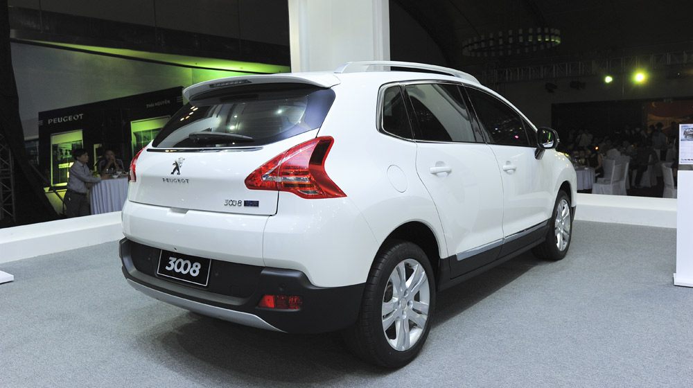 Peugeot-3008%20(9).jpg