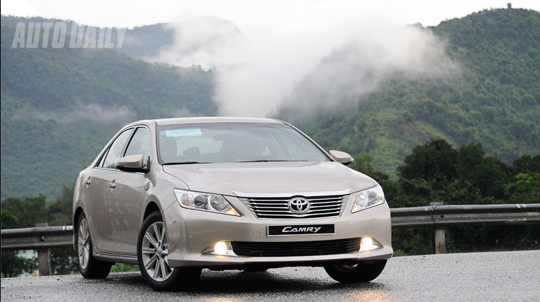 Toyota%20Camry%20(1).jpg