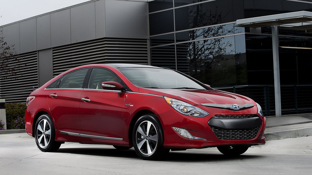 2012-Hyundai-Sonata-Hybrid-2Carscoop.jpg