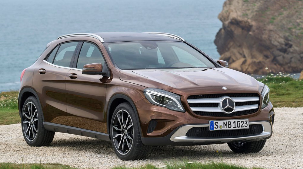 Mercedes-Benz-GLA-Class_2015.jpg