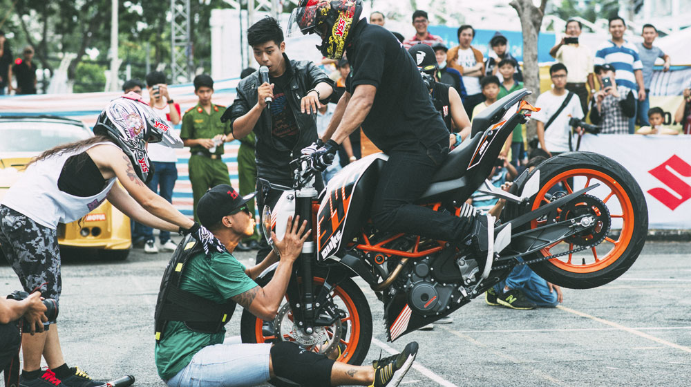 GT-VMF-stunt-05.jpg