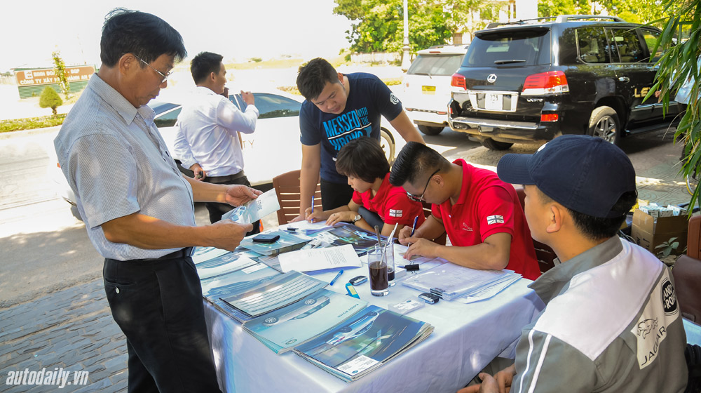 Roadshow-Jaguar-Land-Rover-(59).jpg