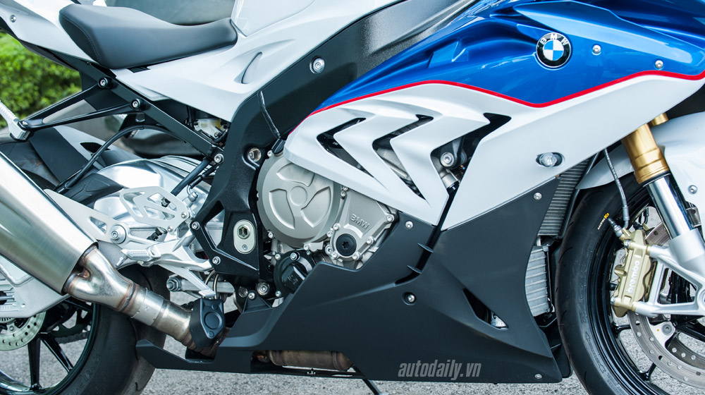 BMW S1000RR 2015 (11).jpg