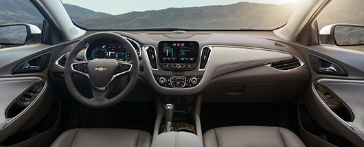 Không gian nội thất của Chevrolet Malibu 2016.