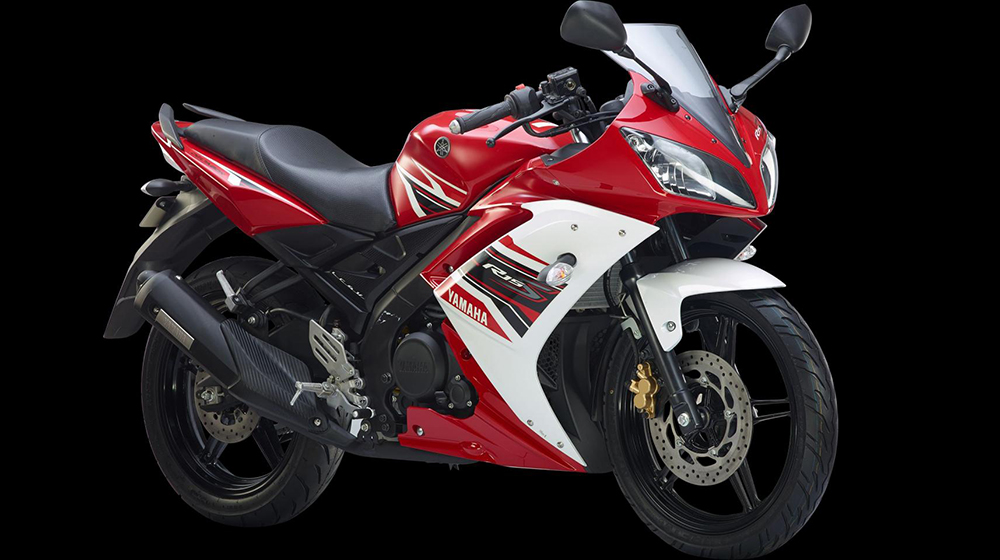 Yamaha R15S V30 BS6 Price 2023  Mileage Specs Images of R15S V30   carandbike