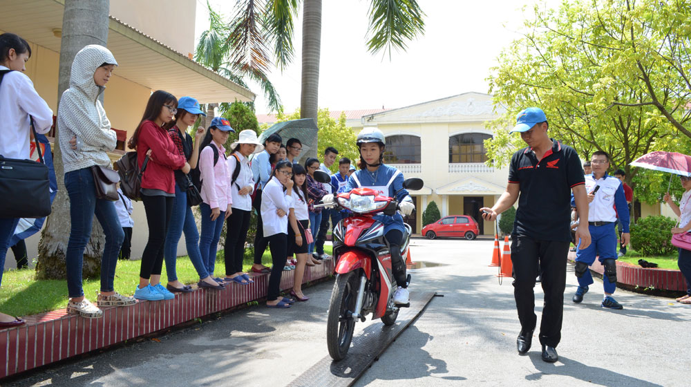 honda-vietnam-dao-tao%20(2).jpg