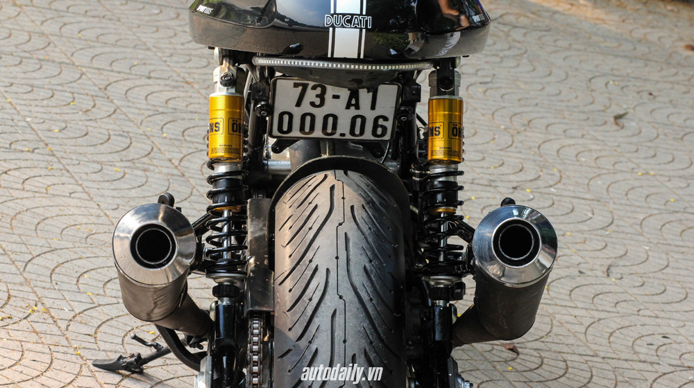 2007%20Ducati%20SportClassic%20GT1000%20%20(7).jpg