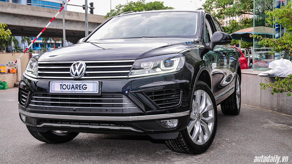 Volkswagen%20touareg%202015%20(24).jpg