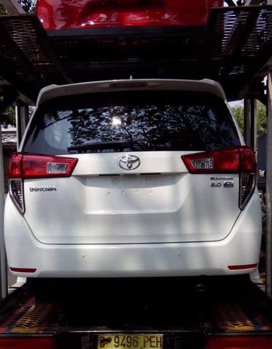 Toyota%20Innova%202016%20(5).JPG