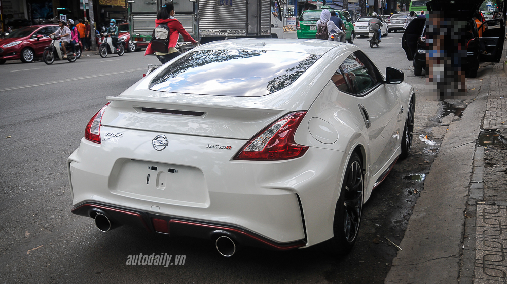 Nissan_370Z_nismp%20(5).jpg