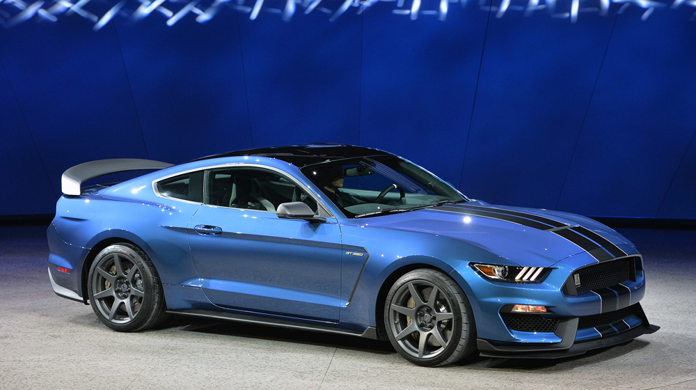 FOrd%20Mustang%20Shelby%20GT350R%20(4).JPG