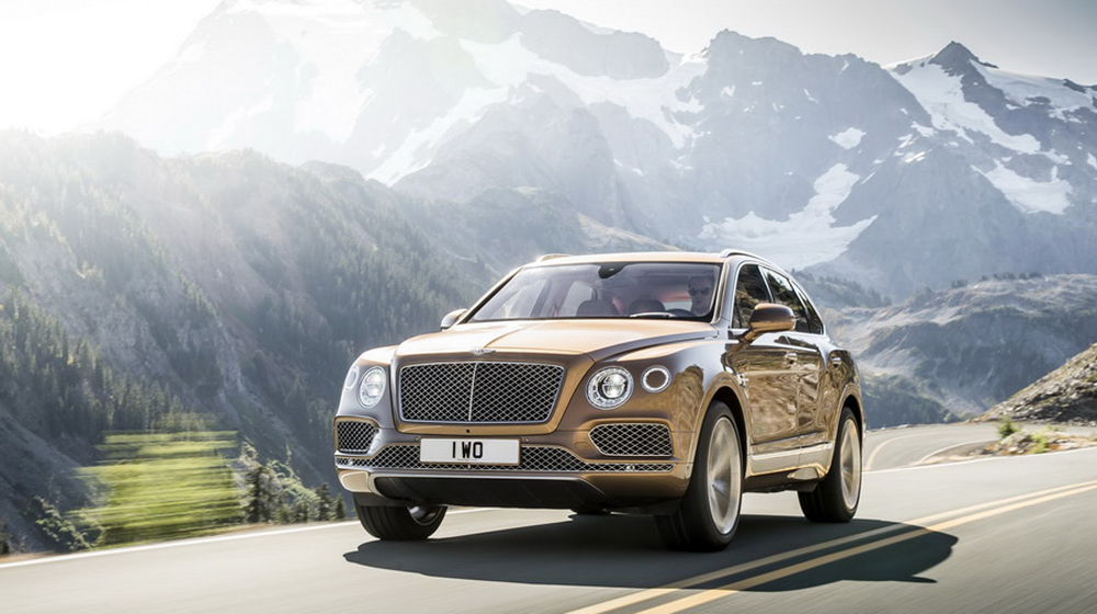 2015%20Bentley%20Bentayga%204%20copy.JPG