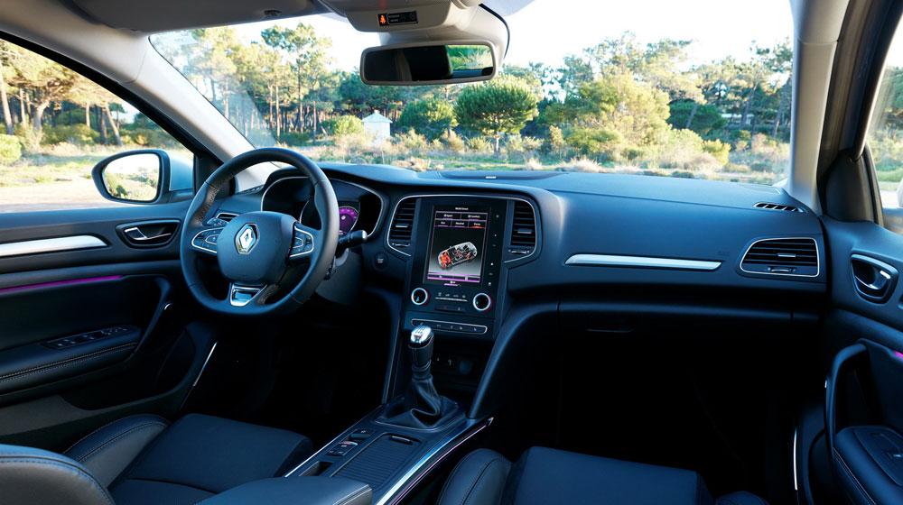 2015-RenaultMegane-39.jpg