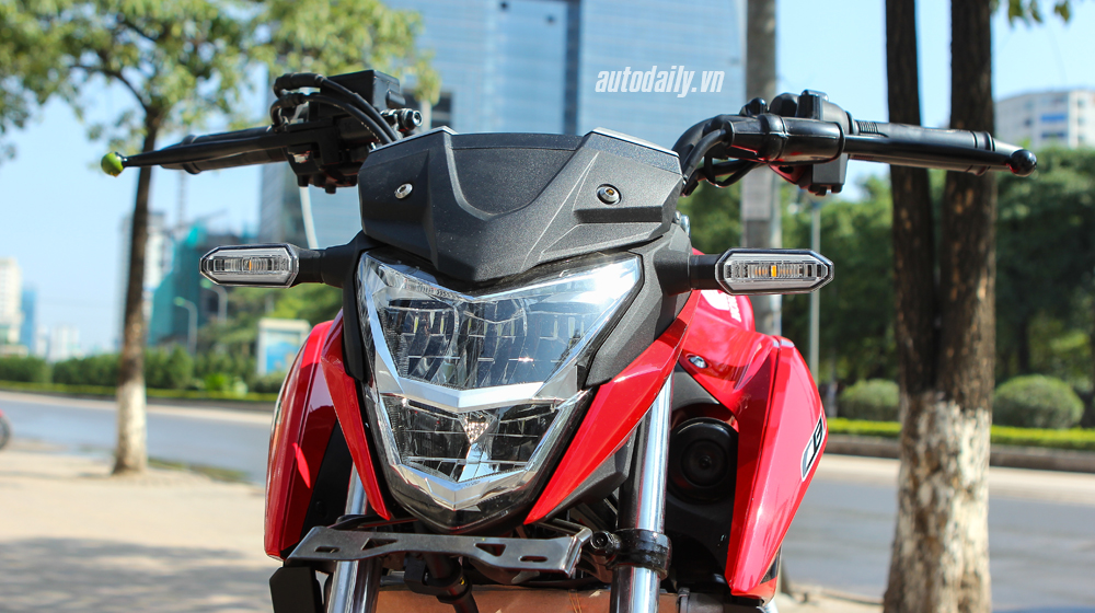 Honda%20CB150R%202016%20(6).JPG