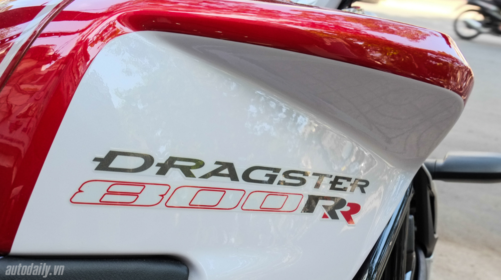 Xem chi tiết MV Agusta Dragster 800RR 2015 MV_Agusta_Dragster_800RR_2015 (29).jpg