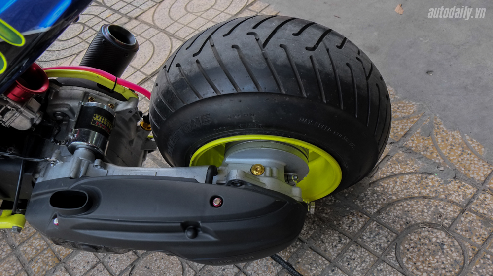 Ảnh chi tiết Yamaha Mio độ cực chất tại Sài Gòn Mio (13).jpg