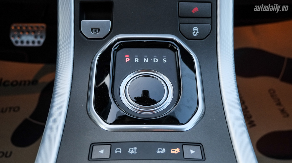 Cận cảnh Range Rover Evoque Kahn tại Việt Nam Range_Rover_Evoque_Kahn (23).jpg