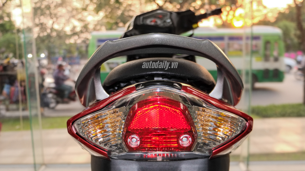 Ảnh chi tiết Suzuki Axelo 125 bản nâng cấp Suzuki_Axelo_2016 (1).jpg