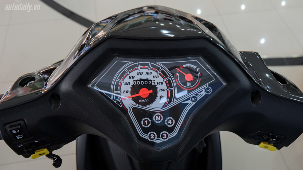 Ảnh chi tiết Suzuki Axelo 125 bản nâng cấp Suzuki_Axelo_2016 (15).jpg