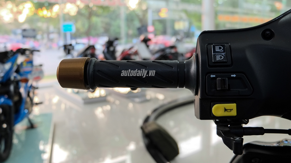 Ảnh chi tiết Suzuki Axelo 125 bản nâng cấp Suzuki_Axelo_2016 (17).jpg