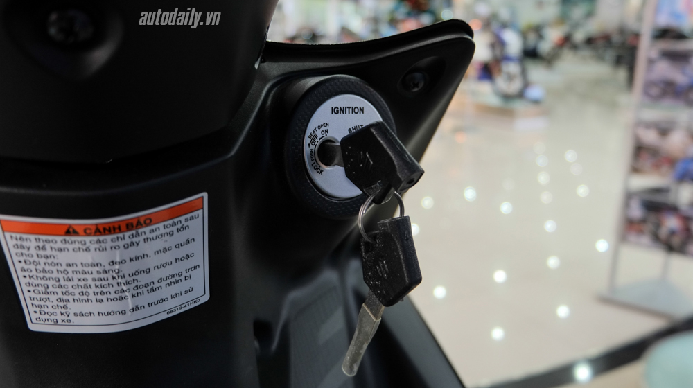 Ảnh chi tiết Suzuki Axelo 125 bản nâng cấp Suzuki_Axelo_2016 (18).jpg