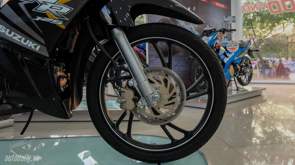 Ảnh chi tiết Suzuki Axelo 125 bản nâng cấp Suzuki_Axelo_2016 (6).jpg